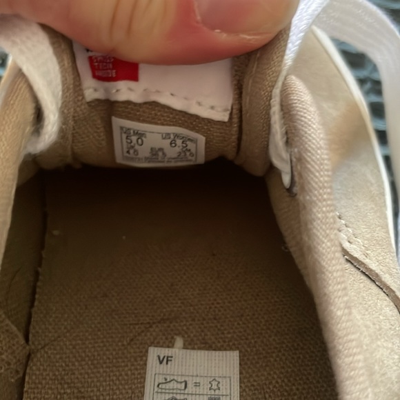 Vans, tan suede - new - Picture 6 of 6